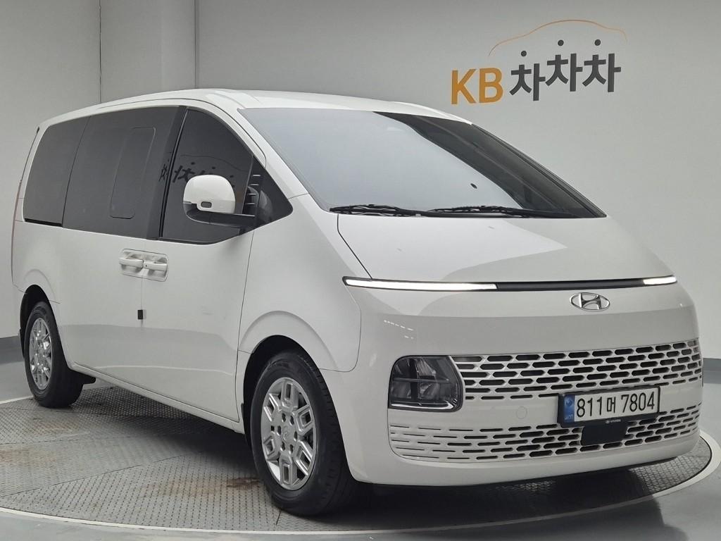 2023 HYUNDAI STARIA 