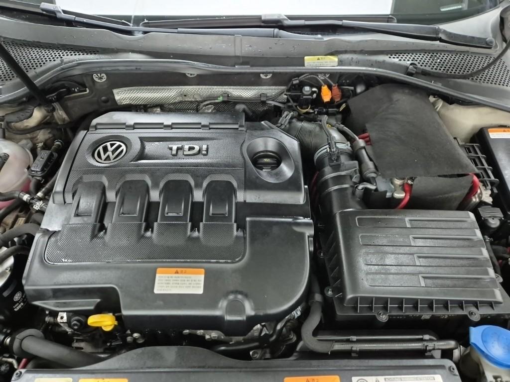 2014 VOLKSWAGEN GOLF (7Gen) 