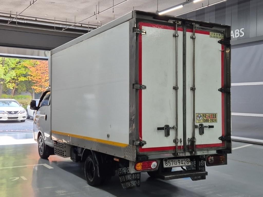 2023 HYUNDAI PORTER II 