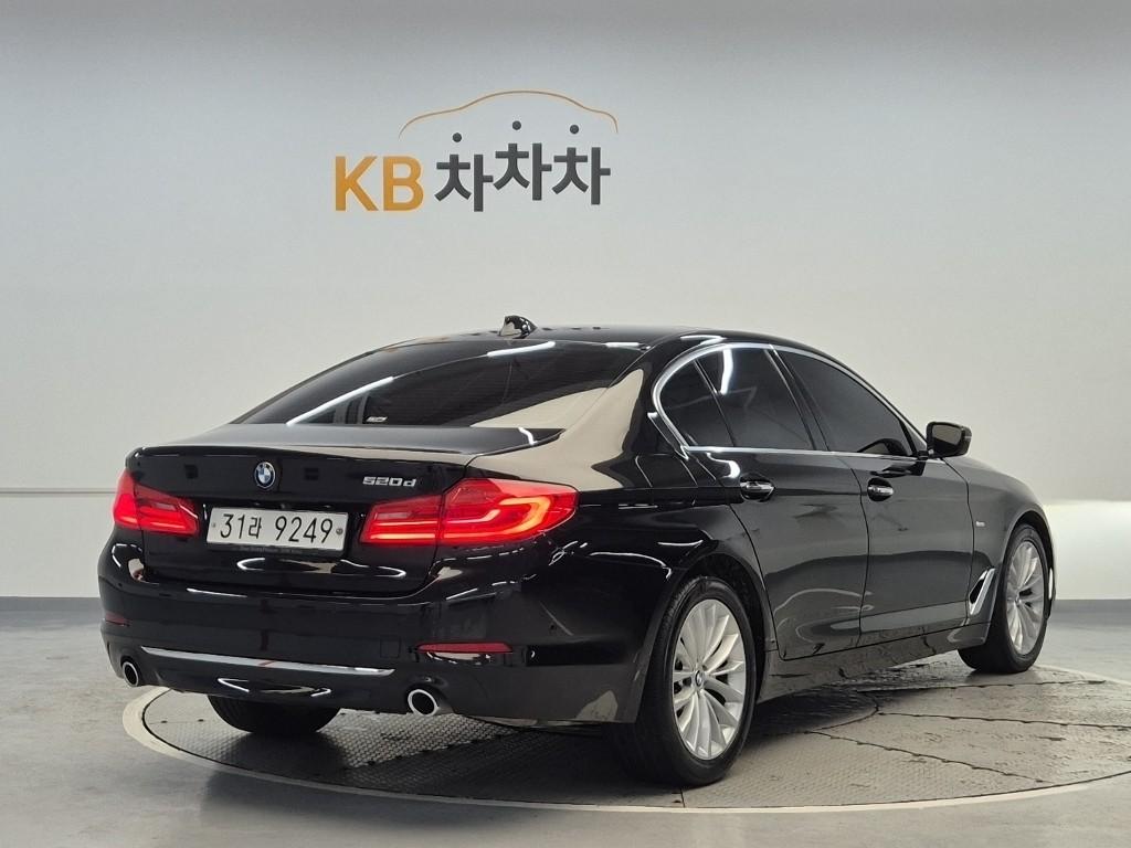 2018 BMW 5 SERIES (7Gen) 