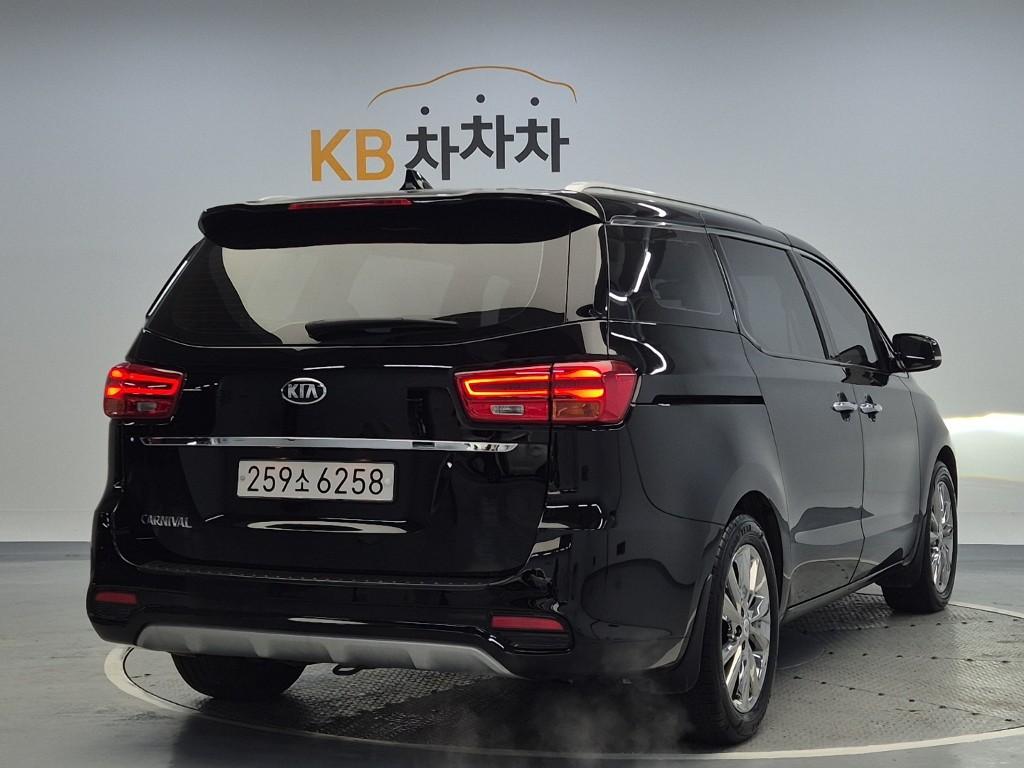2019 KIA THE NEW CARNIVAL 
