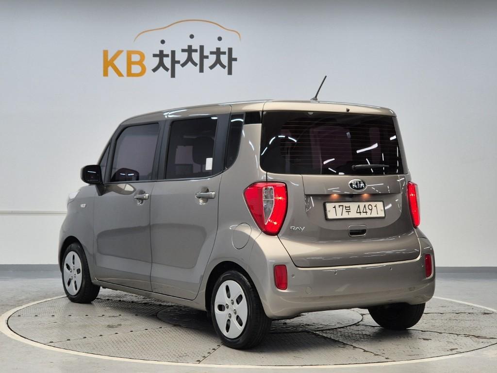 2016 KIA RAY 