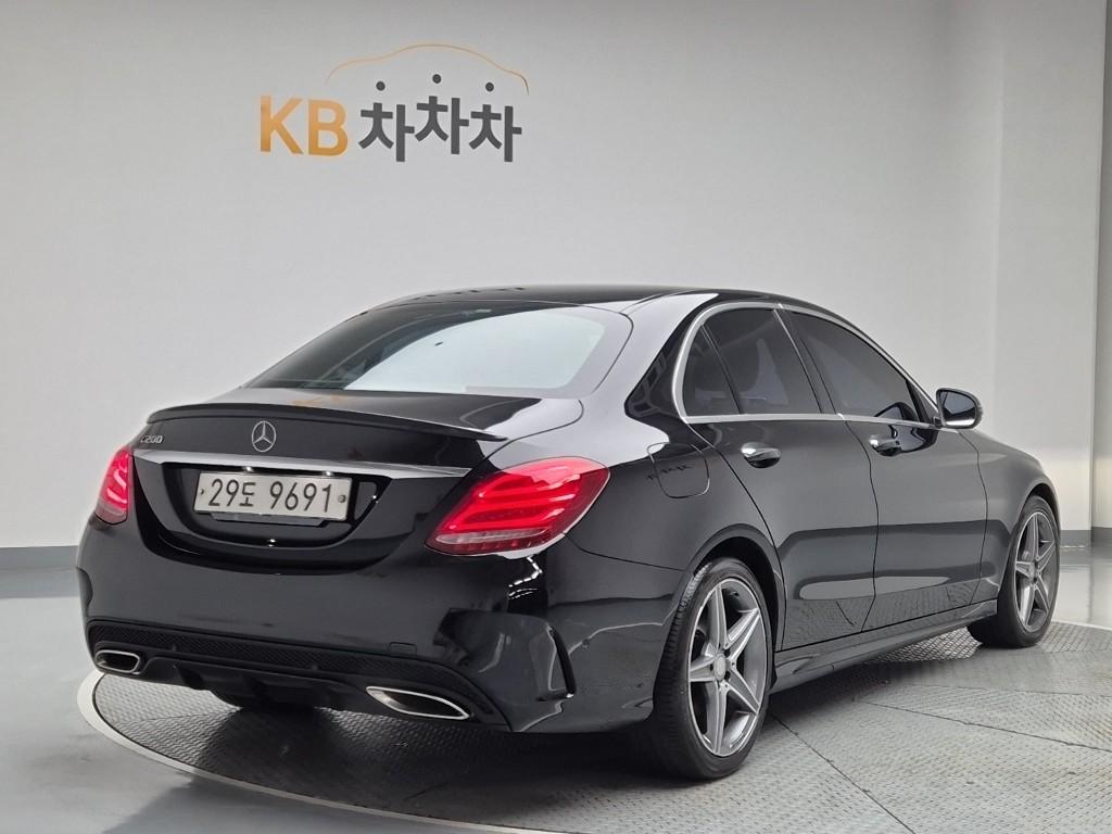 2017 BENZ C CLASS (4Gen) 