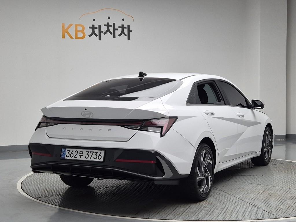2025 HYUNDAI AVANTE (CN7) 