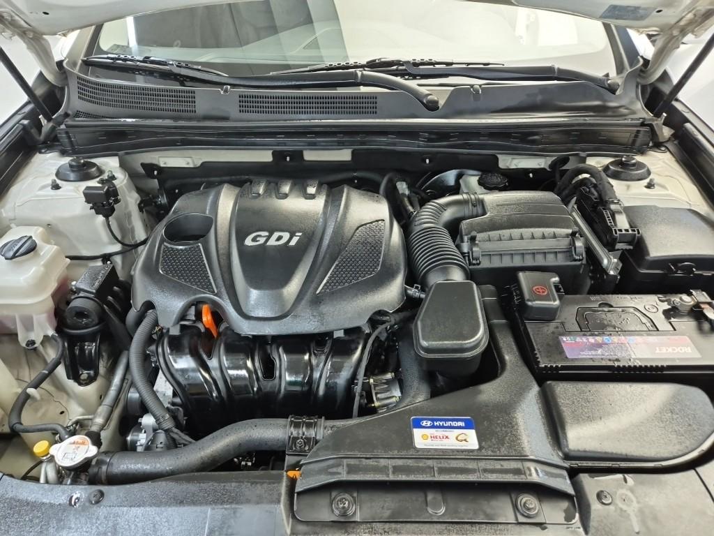 2013 HYUNDAI GRANDEUR HG 