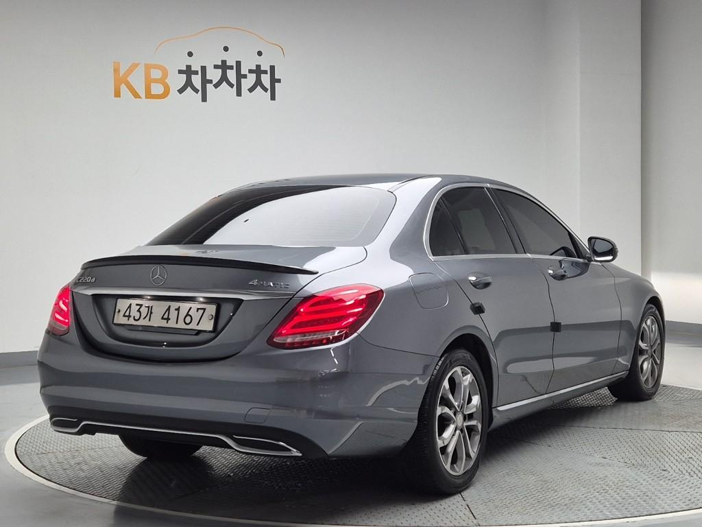 2017 BENZ C CLASS (4Gen) 