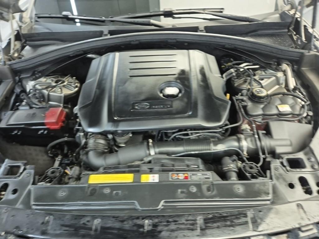 2018 LAND ROVER RANGE ROVER VELLA 