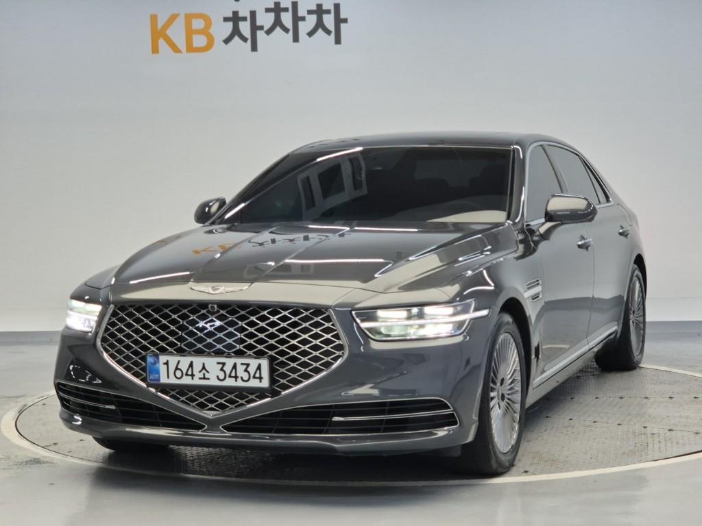 2021 GENESIS G90 