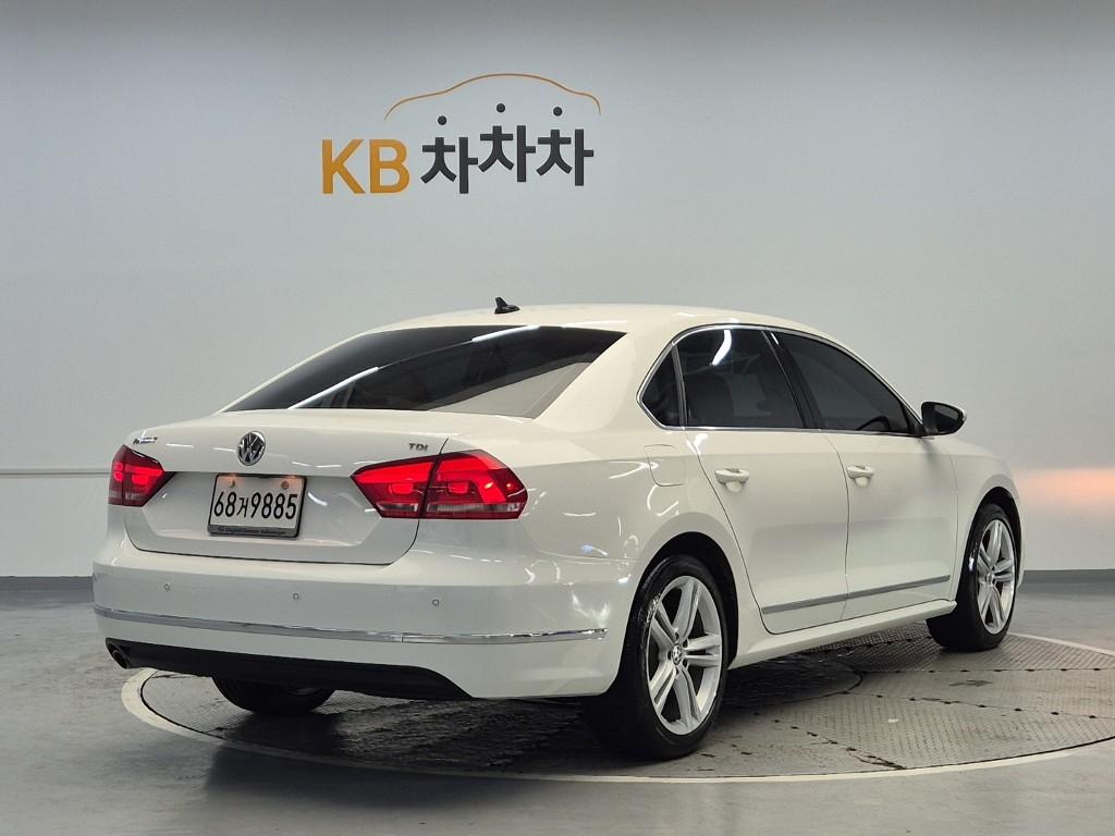 2013 VOLKSWAGEN THE NEW PASSAT (7Gen) 