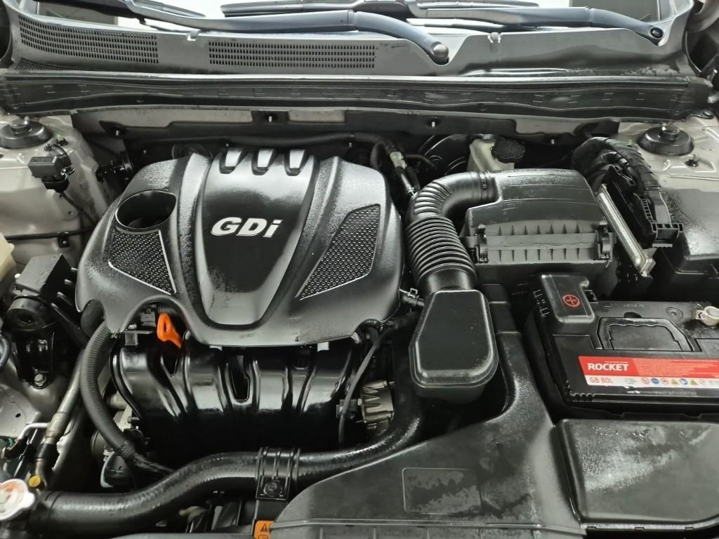 2012 HYUNDAI GRANDEUR HG 