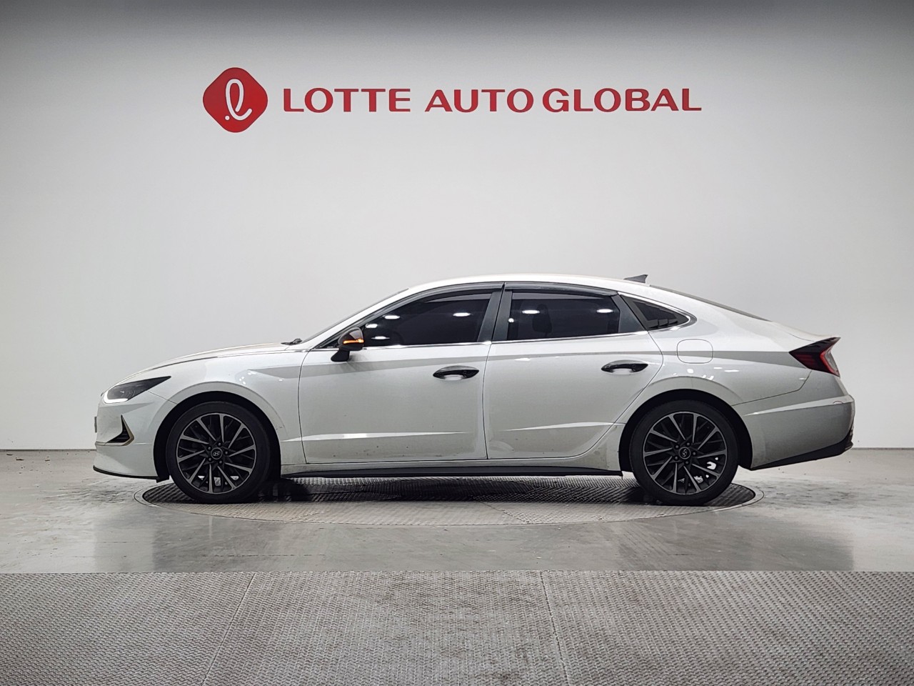 2020 HYUNDAI SONATA (DN8) L2.0 style