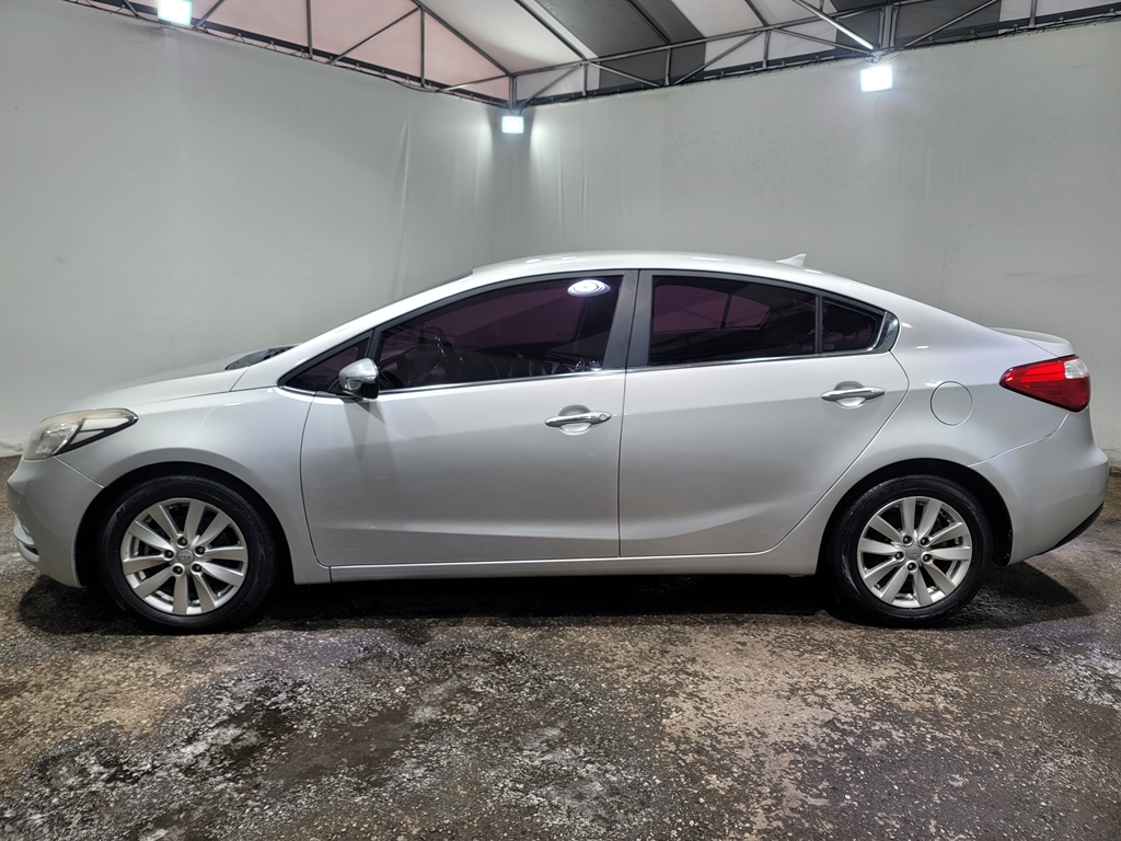 2014 KIA K3 1.6 Diesel Prestige