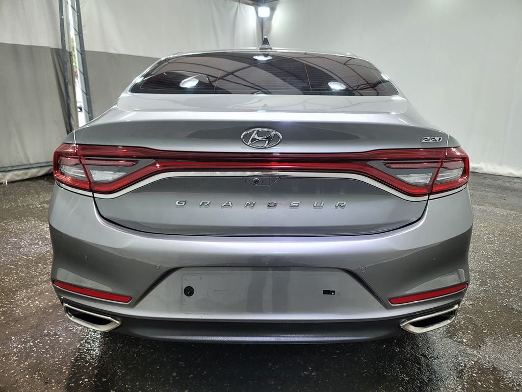 2018 HYUNDAI GRANDEUR IG 2.2 Diesel Premium