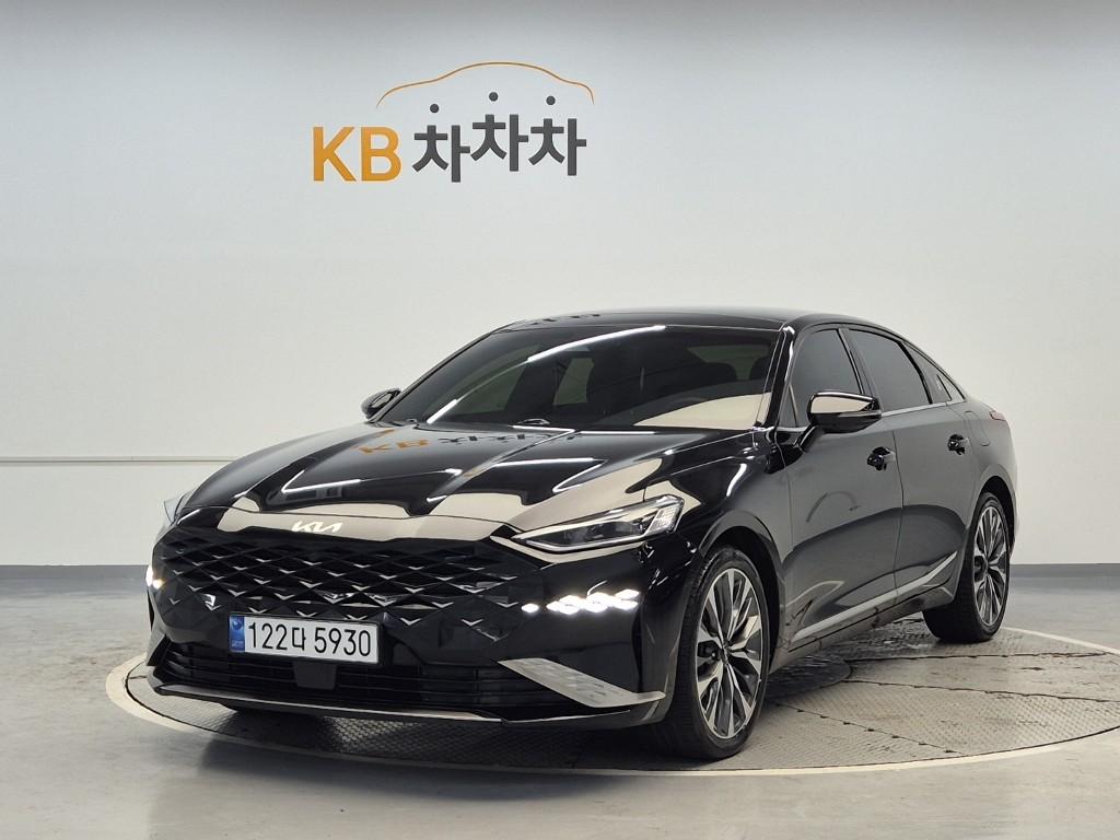 2023 KIA K8 