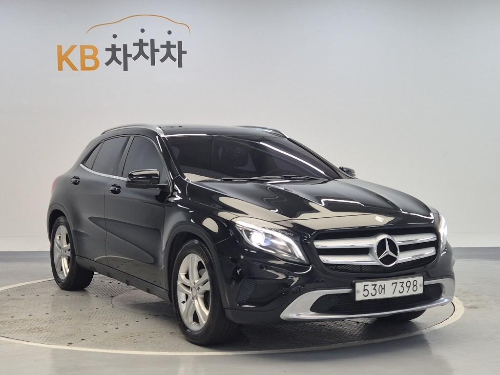 2015 BENZ GLA CLASS 