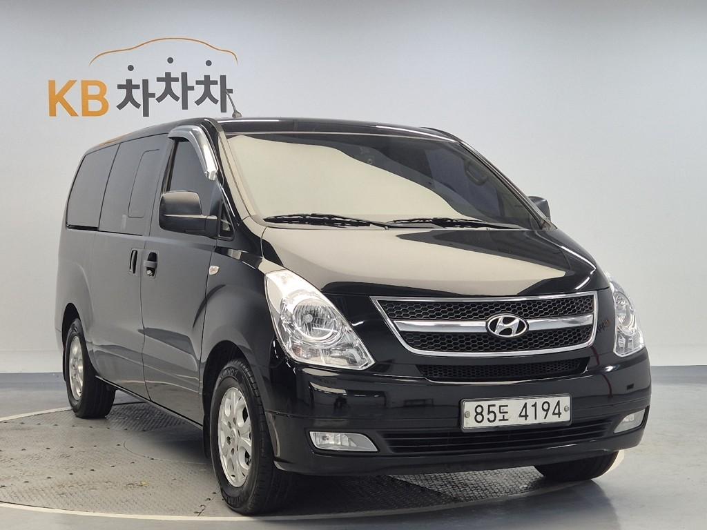 2015 HYUNDAI GRAND STAREX 