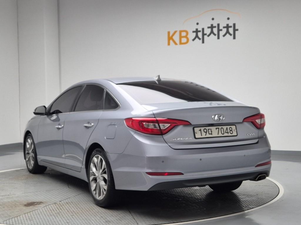 2015 HYUNDAI LF SONATA 
