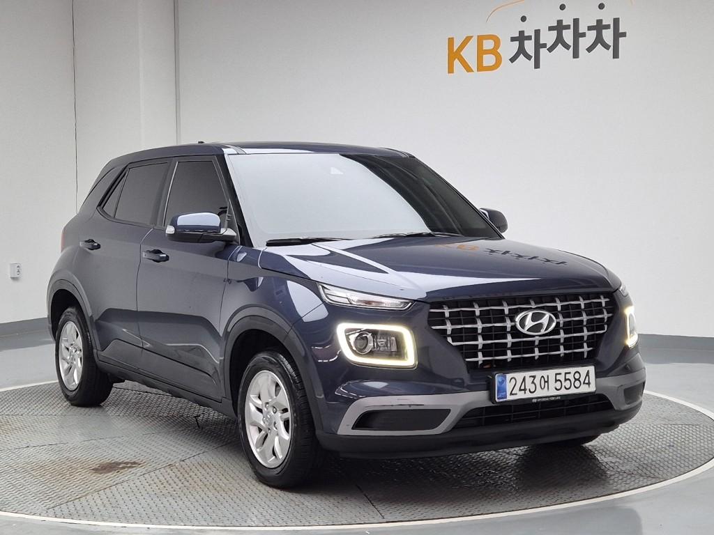 2020 HYUNDAI VENUE 