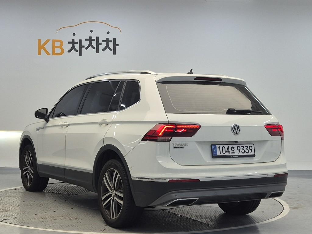 2020 VOLKSWAGEN TIGUAN (2Gen) 