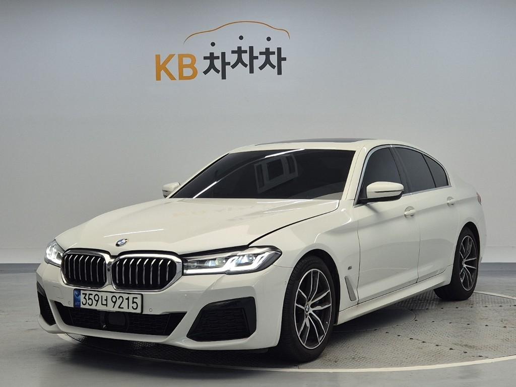 2022 BMW 5 SERIES (7Gen) 