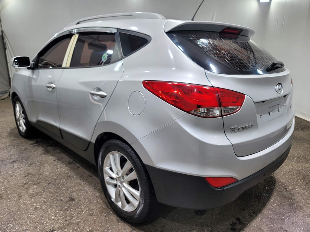 2010 HYUNDAI TUCSON ix Diesel R20 2WD LX20 Premier