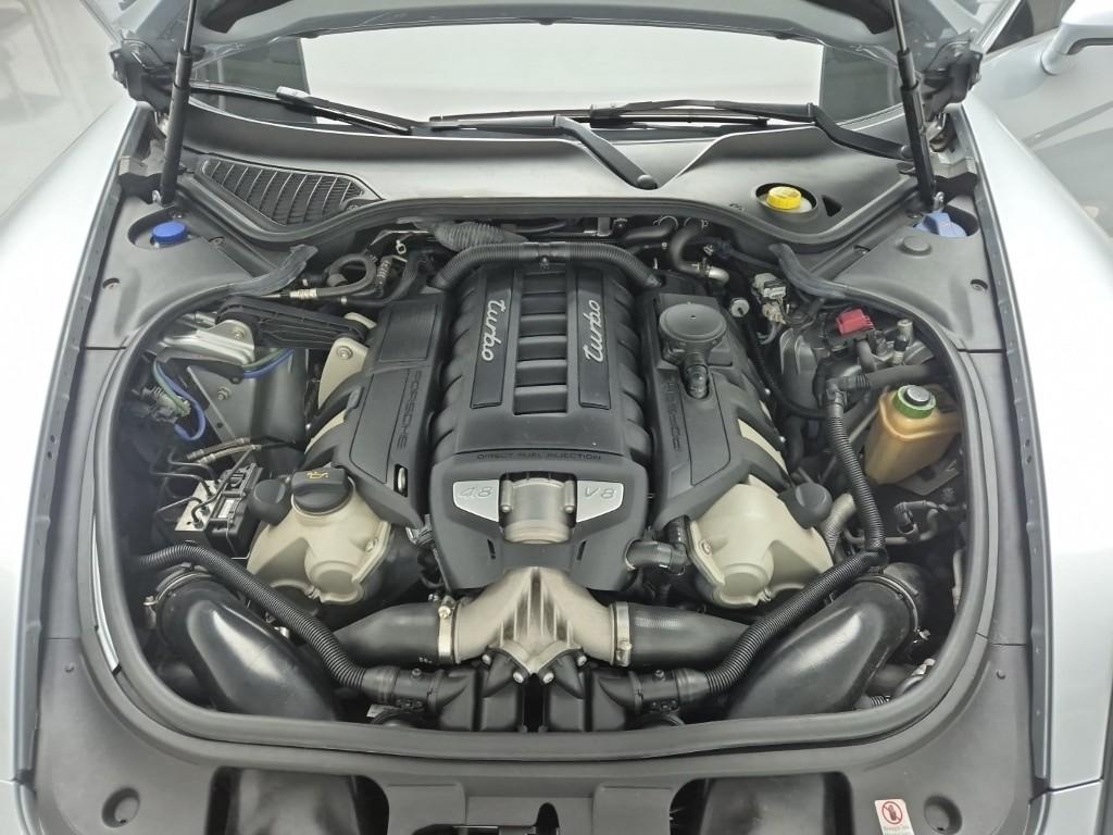 2014 PORSCHE PANAMERA 