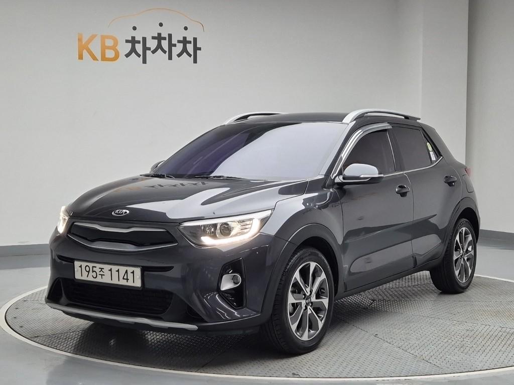 2019 KIA STONIC 