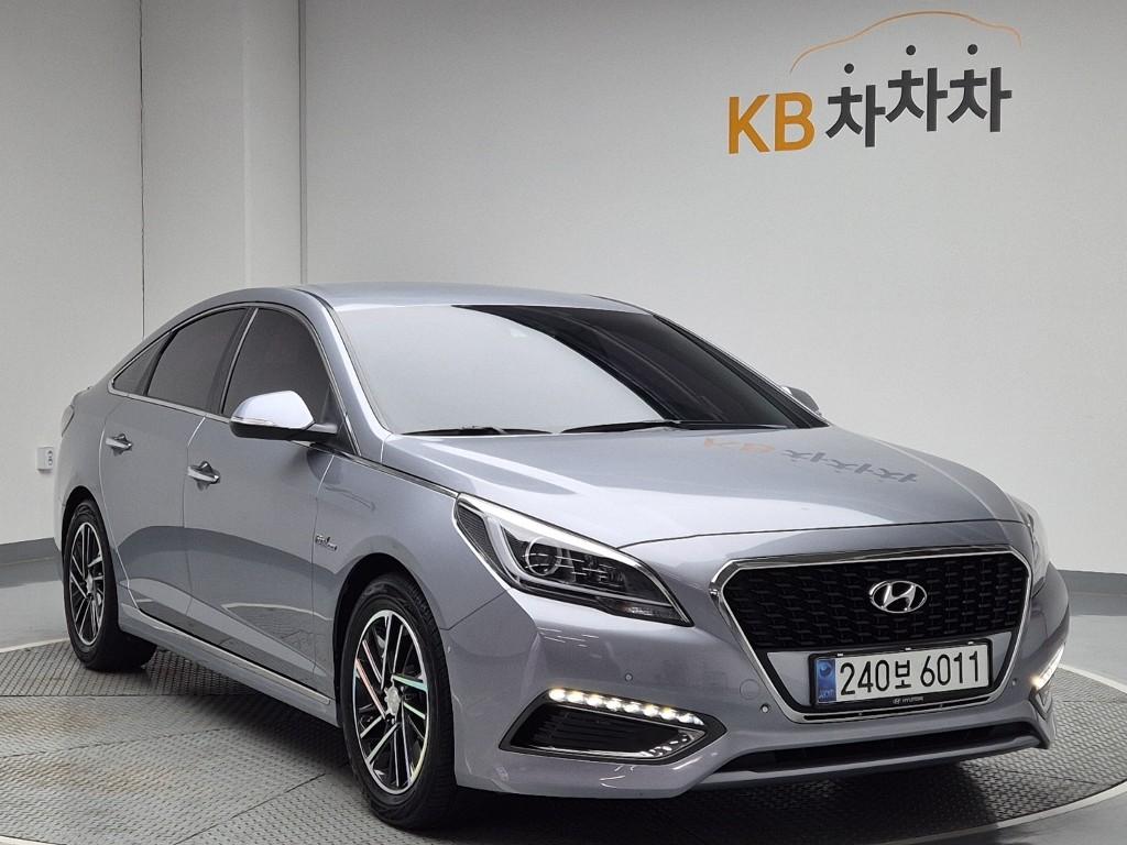 2016 HYUNDAI LF SONATA HYBRID 