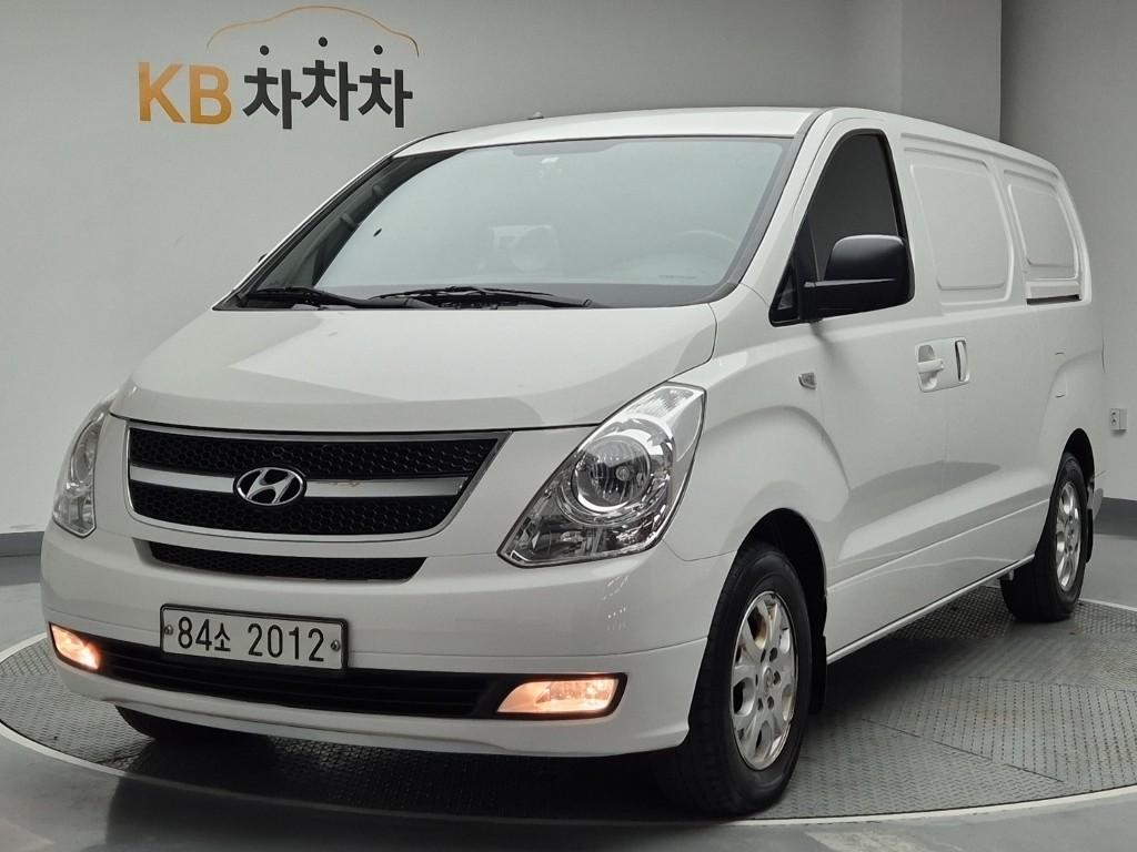2015 HYUNDAI GRAND STAREX 