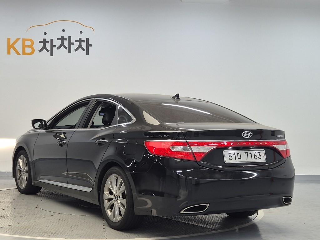 2011 HYUNDAI GRANDEUR HG 