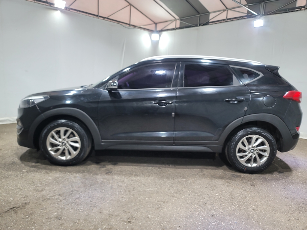 2016 HYUNDAI ALL NEW TUCSON Diesel 1.7 2WD Modern