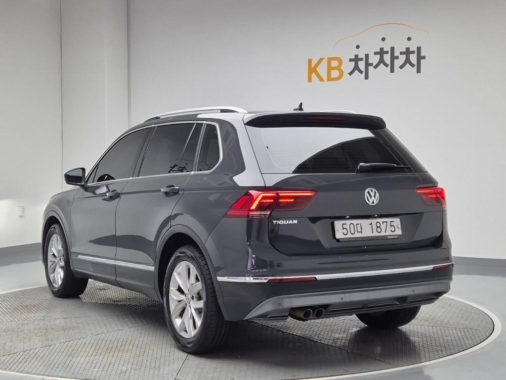 2018 VOLKSWAGEN TIGUAN (2Gen) 