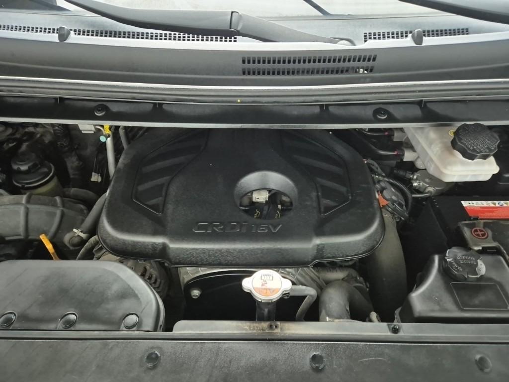 2019 HYUNDAI THE NEW GRAND STAREX 