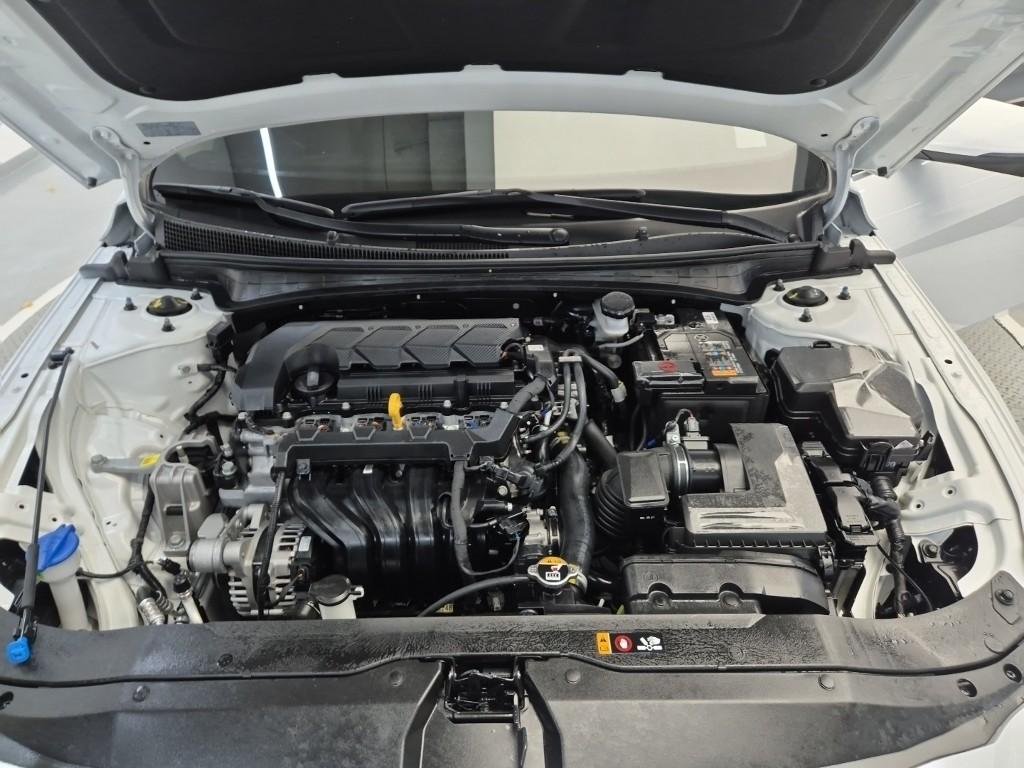 2025 HYUNDAI AVANTE (CN7) 