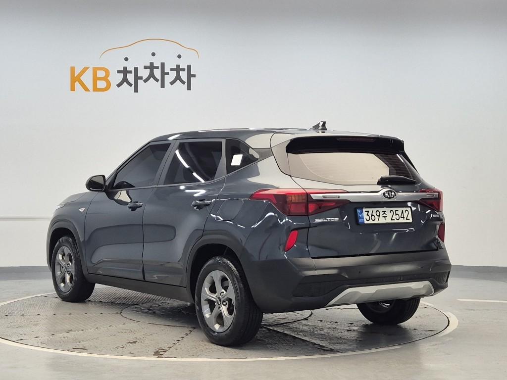2022 KIA SELTOS 