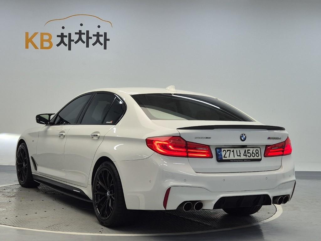 2017 BMW 5 SERIES (7Gen) 