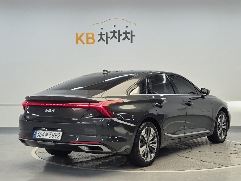 2023 KIA K8 HYBRID 