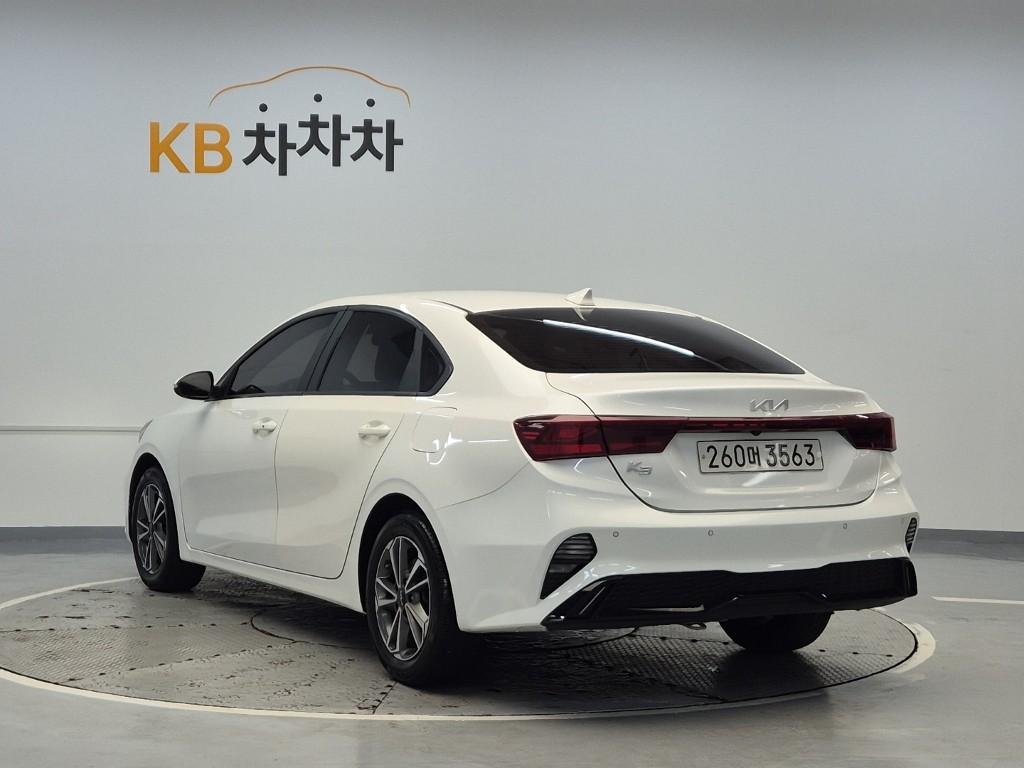 2022 KIA THE NEW K3 