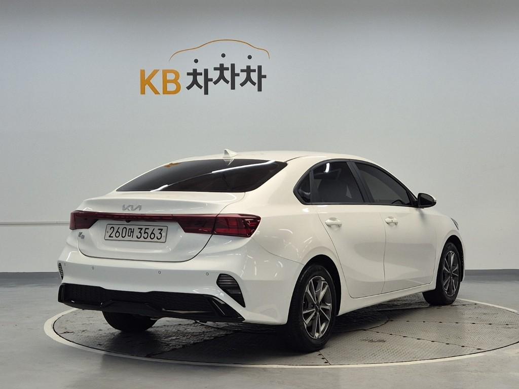 2022 KIA THE NEW K3 