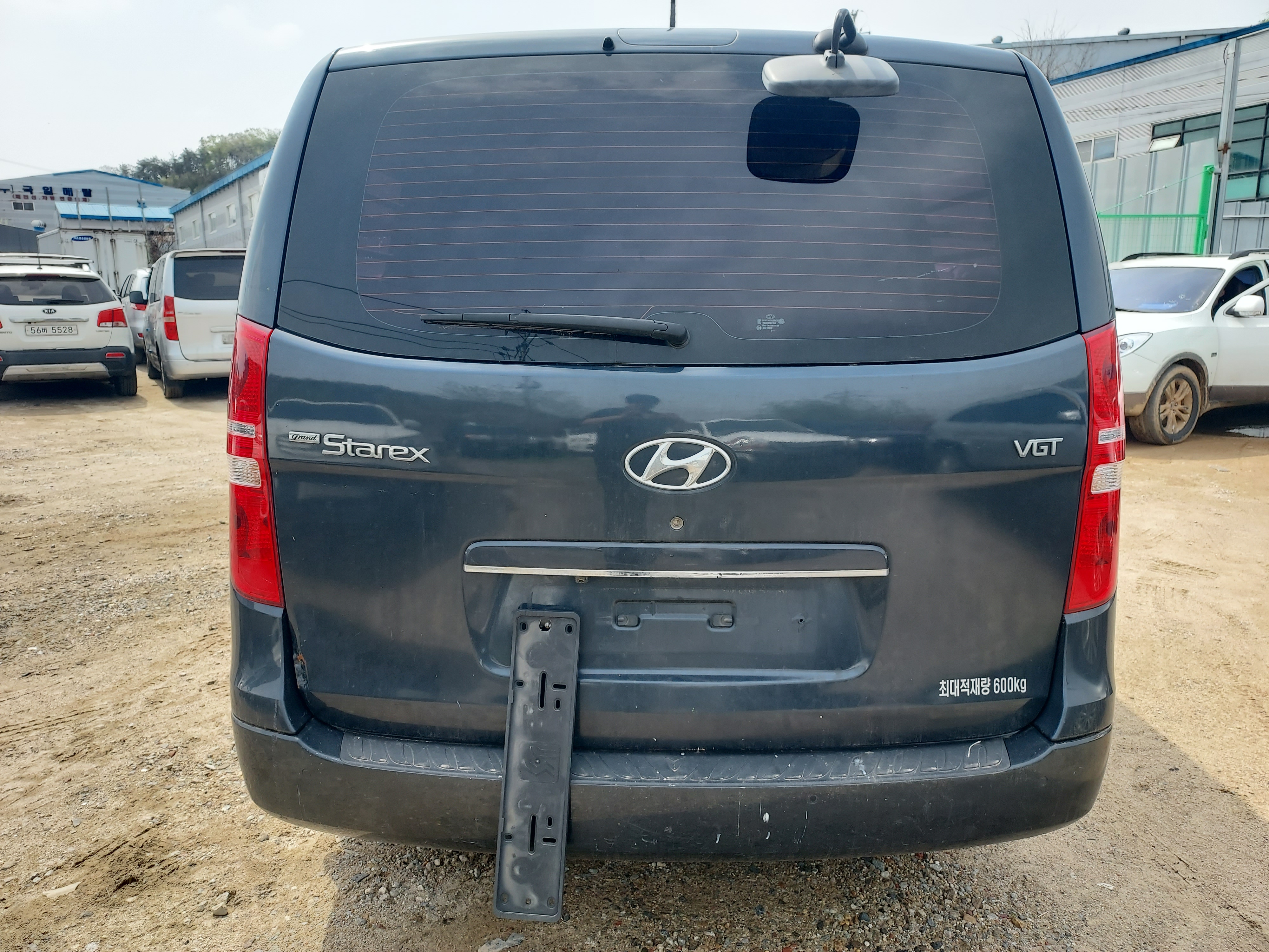 2016 Hyundai Grand Starex