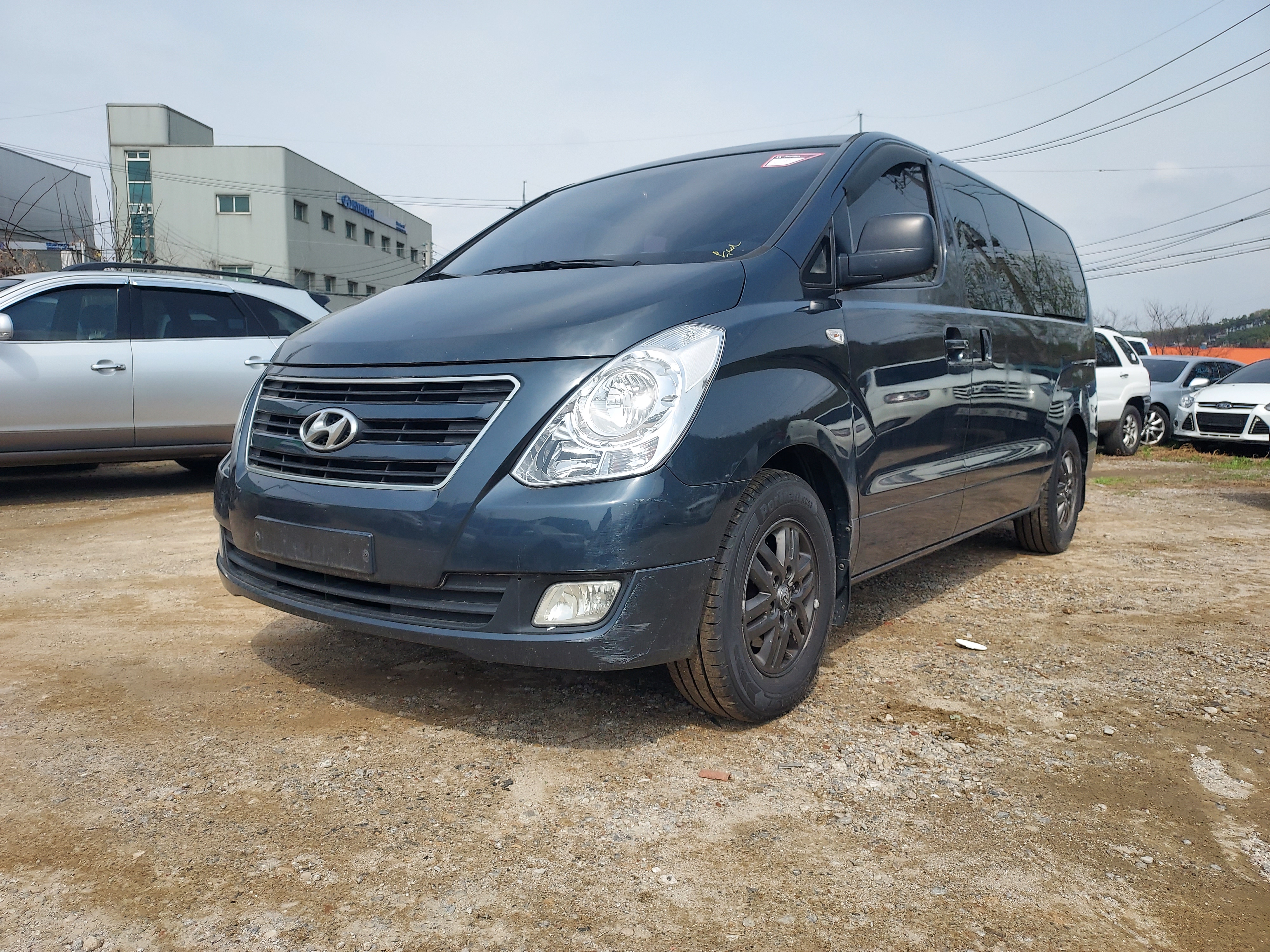 2016 Hyundai Grand Starex