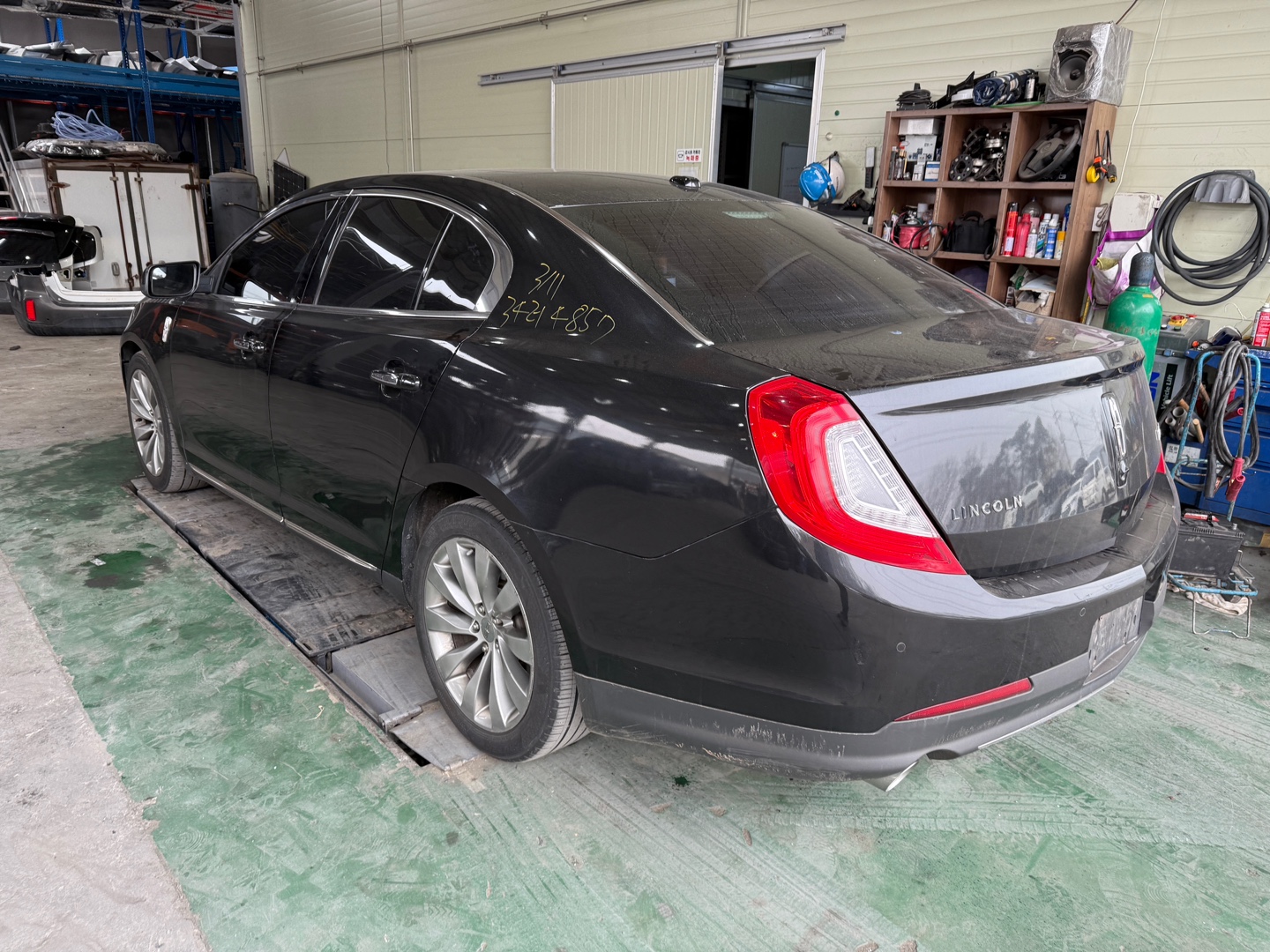 2013 Lincoln NEW MKS
