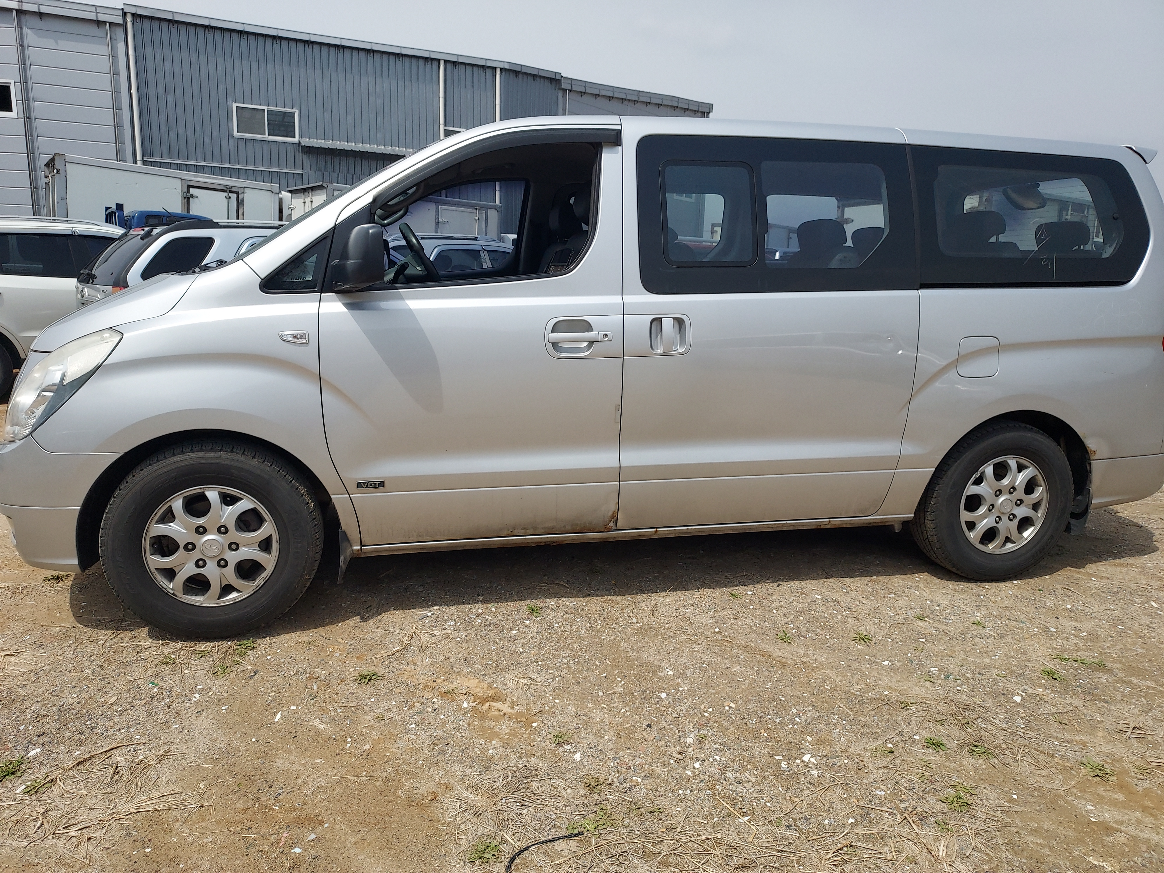 2009 Hyundai Grand Starex