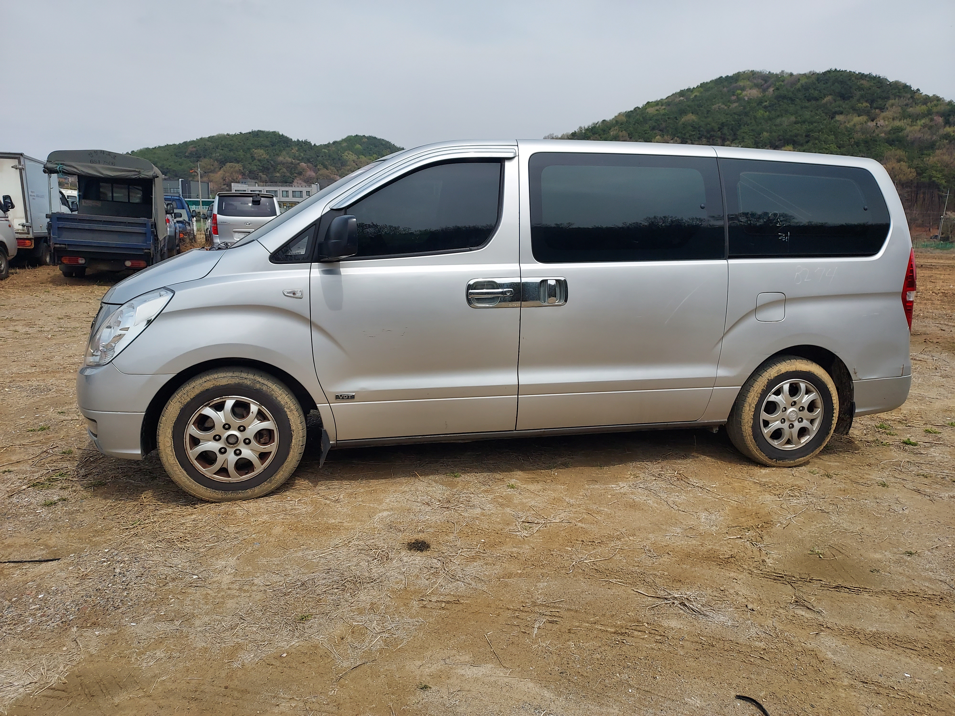 2009 Hyundai Grand Starex