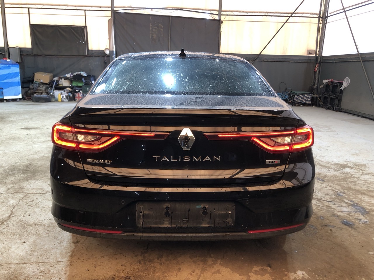 2016 Renault The New SM6