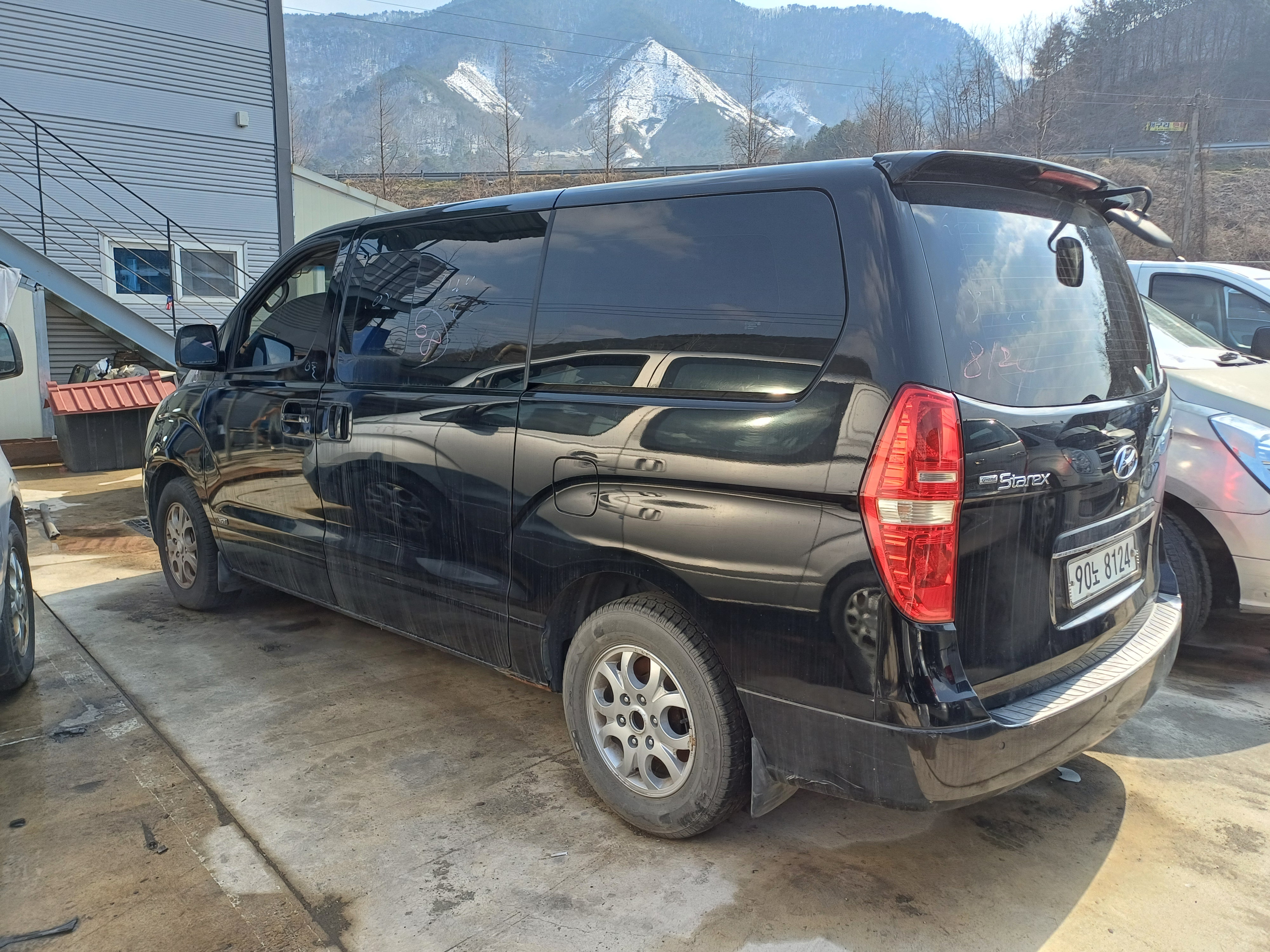 2009 Hyundai Grand Starex