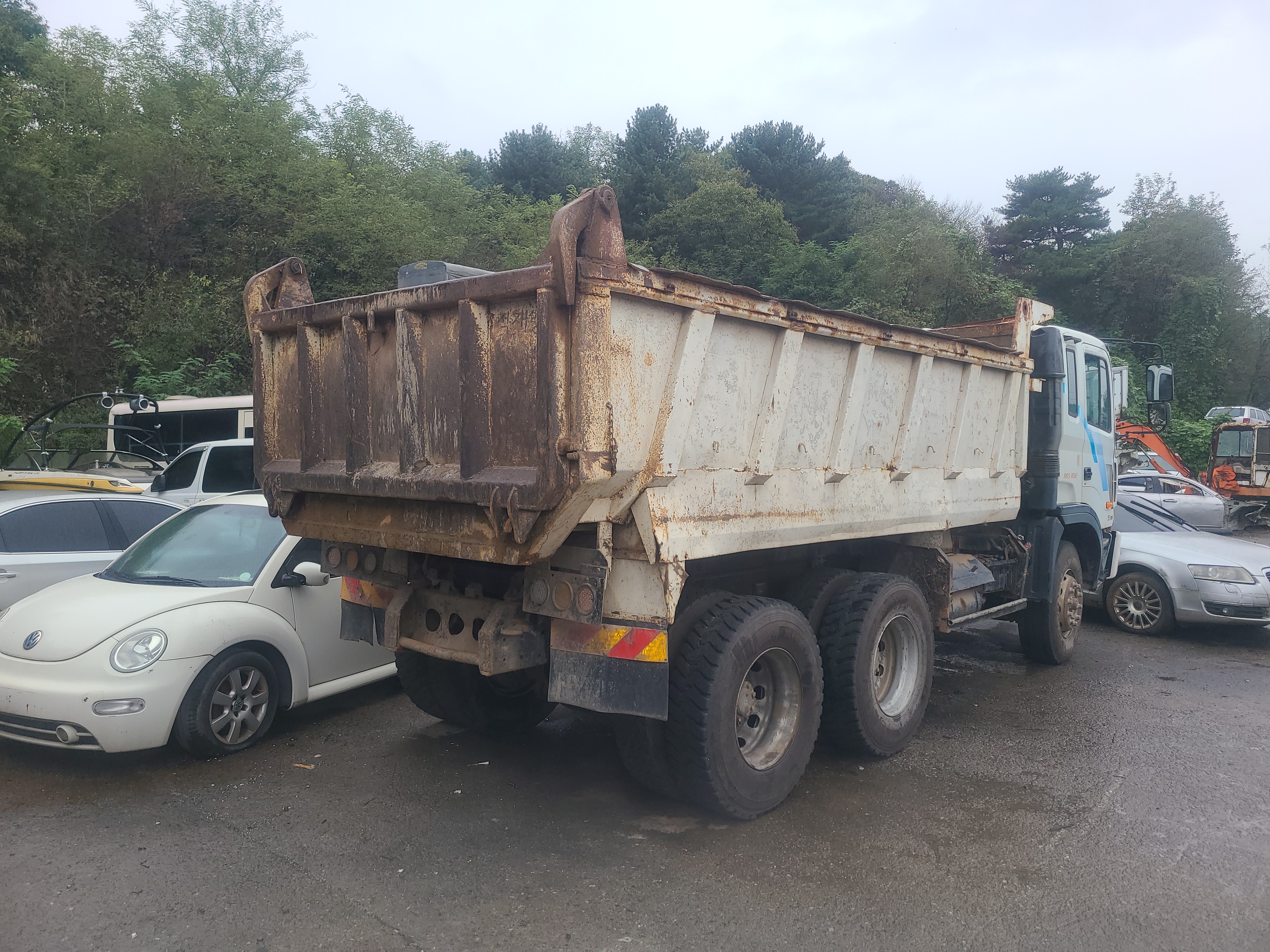 2003 Hyundai Mega Truck