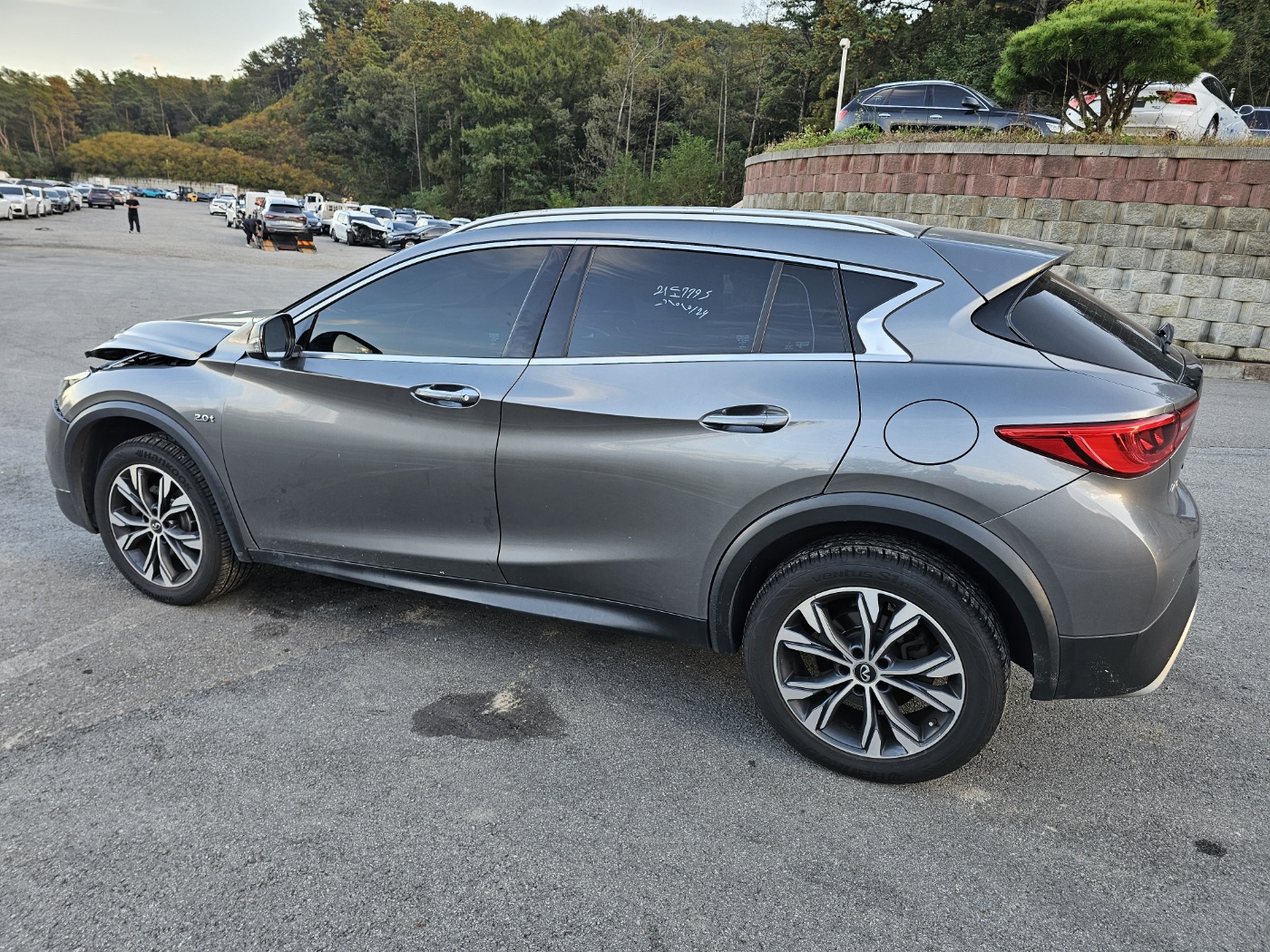 2019 Infiniti QX30