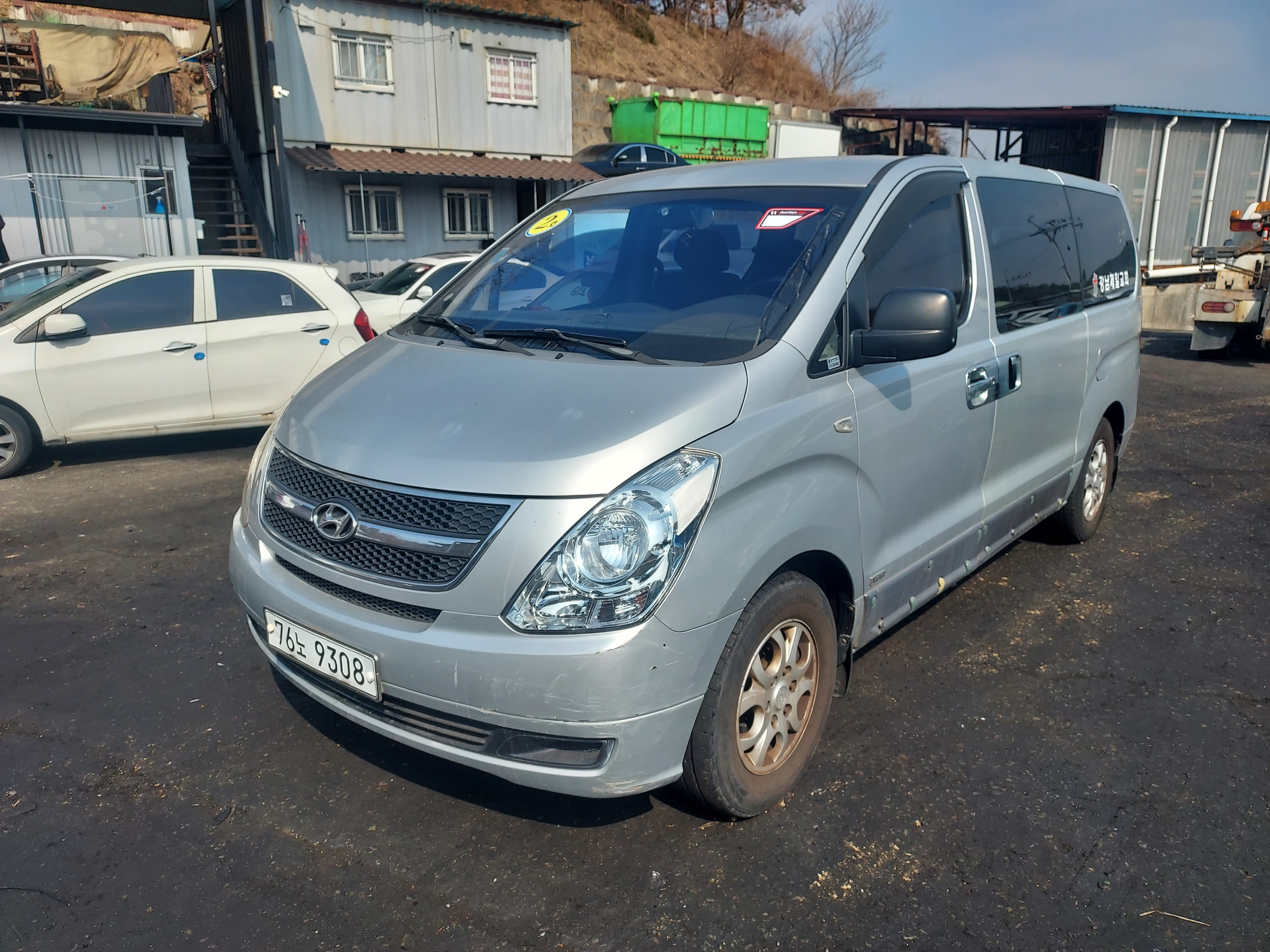 2008 Hyundai Grand Starex
