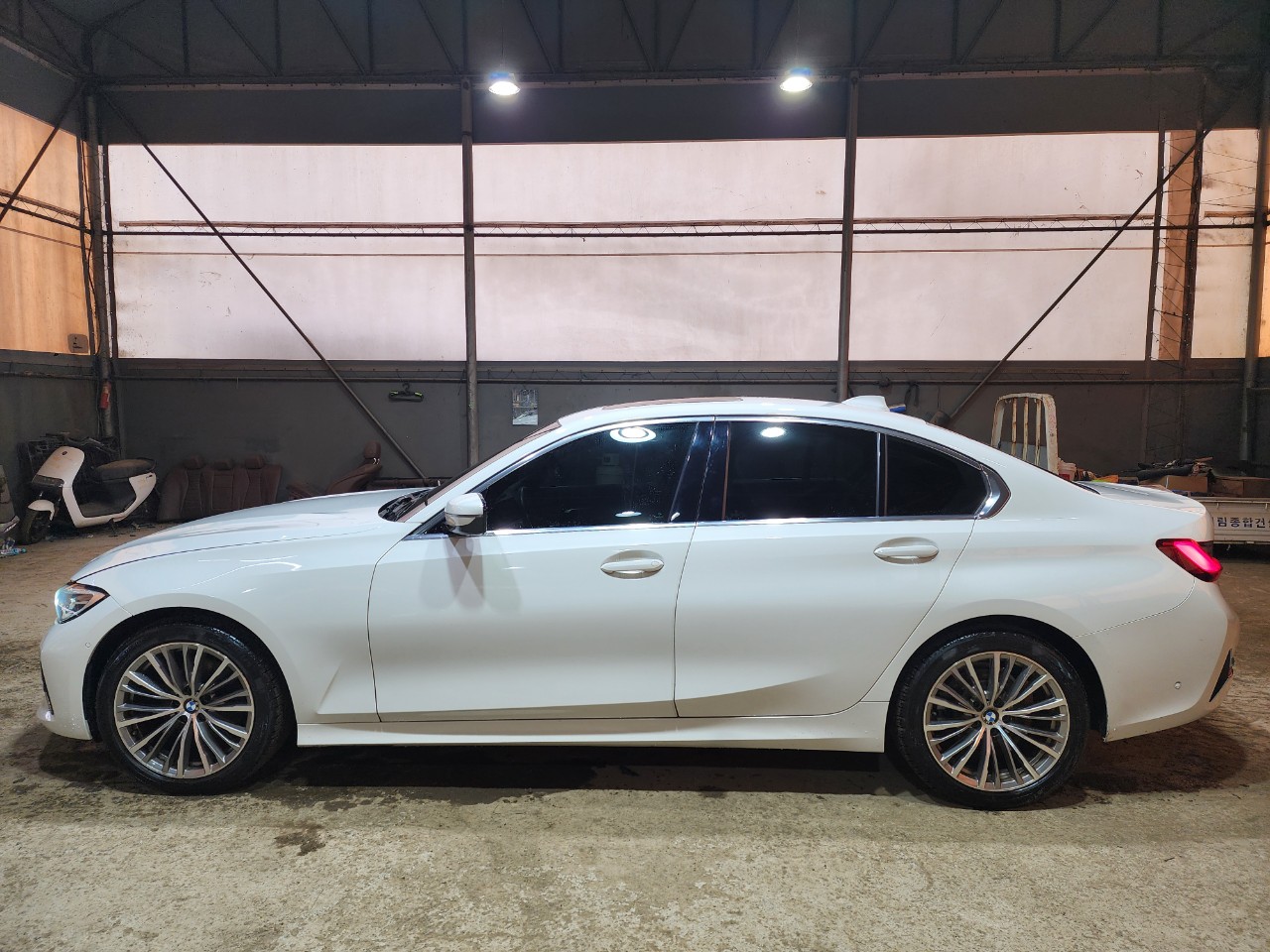 2019 BMW 3 Series G20